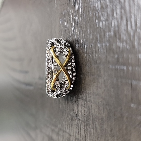 RING - Picture 2 of 4